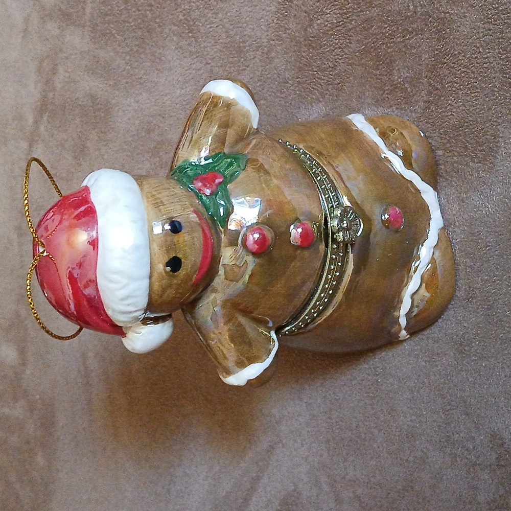 Mr. Christmas Gingerbread Man Music Box Ornament